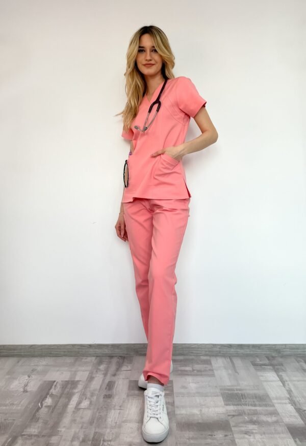 uniforme medicale roz