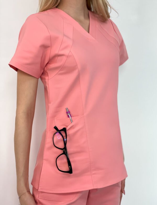 uniforme medicale roz