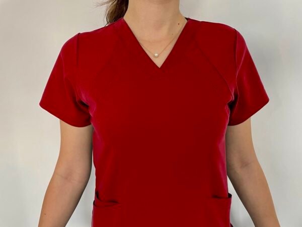 uniforme medicale rosu